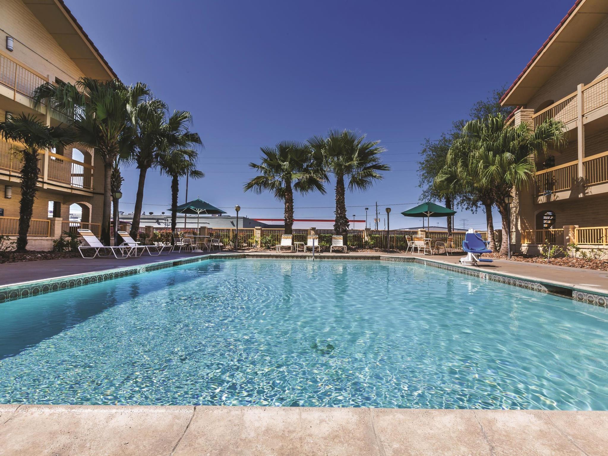 Travelodge By Wyndham Houston Cy-Fair Cypress Luaran gambar