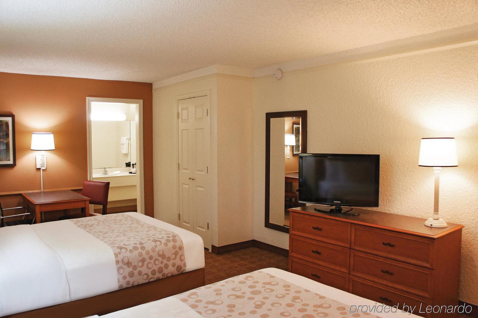 Travelodge By Wyndham Houston Cy-Fair Cypress Luaran gambar