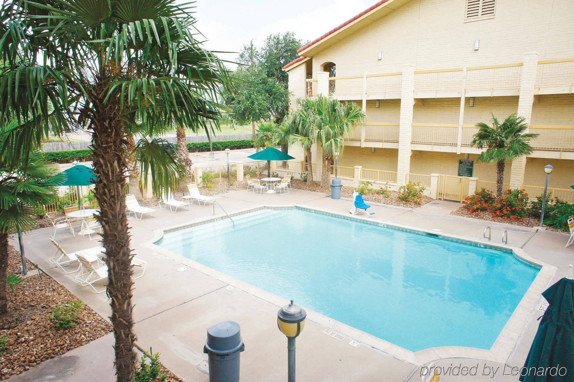 Travelodge By Wyndham Houston Cy-Fair Cypress Luaran gambar
