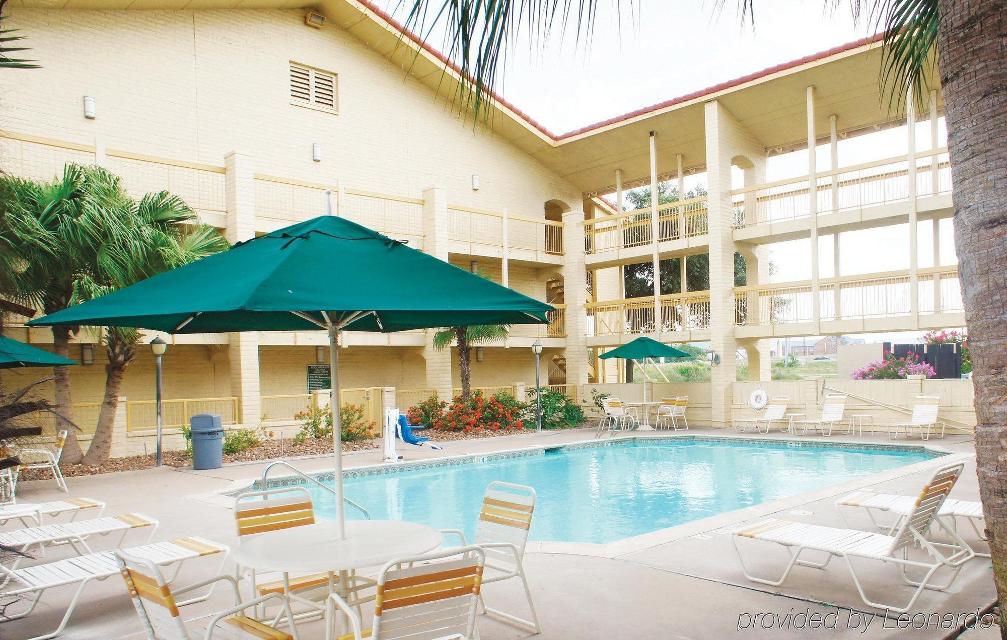 Travelodge By Wyndham Houston Cy-Fair Cypress Luaran gambar