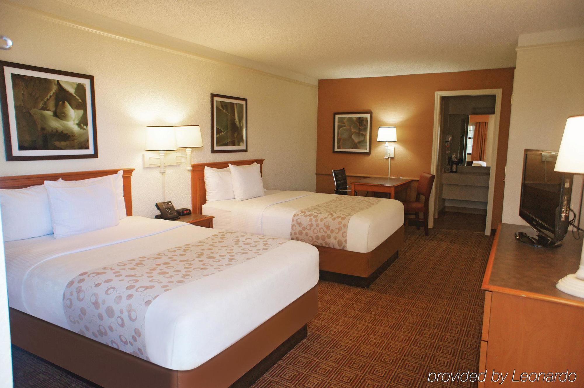 Travelodge By Wyndham Houston Cy-Fair Cypress Luaran gambar
