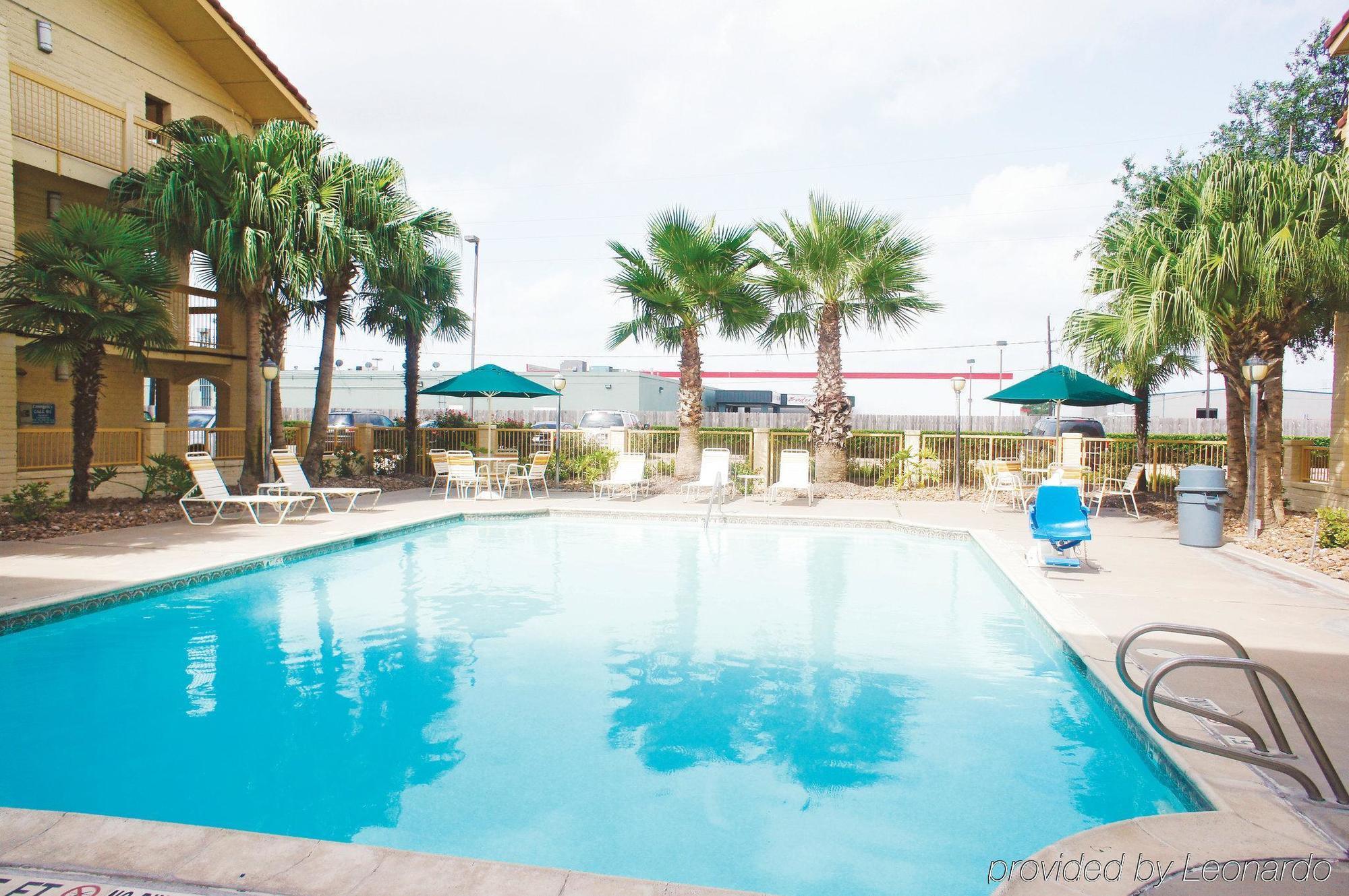 Travelodge By Wyndham Houston Cy-Fair Cypress Luaran gambar